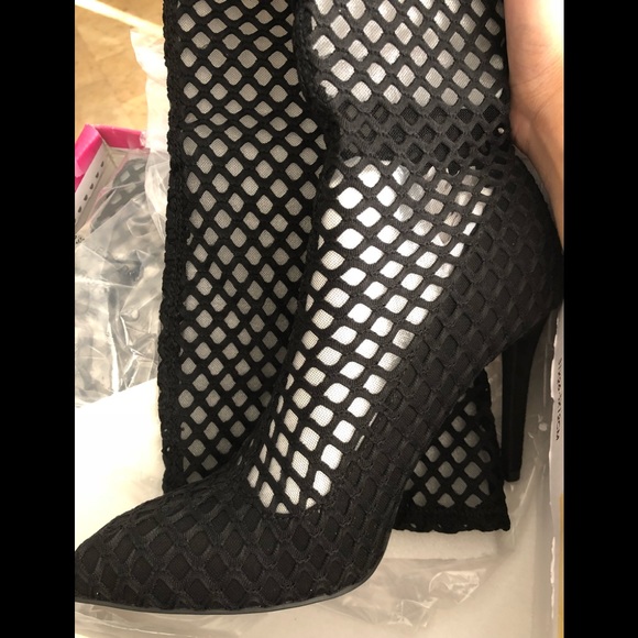 Sophia Black pump mesh perforated Over the knee he - Picture 5 of 6